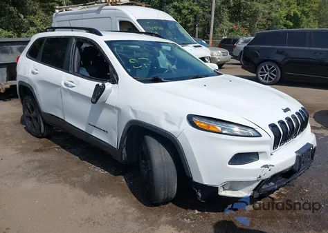 2018 Jeep Cherokee Latitude Fwd из США, поврежденный, VIN 1C4PJLCB6JD533880